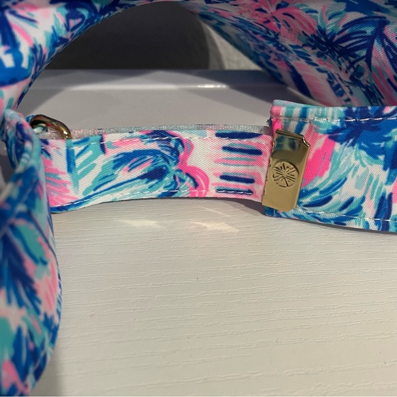 Lilly Pulitzer It’s a Match Visor in Ravello Blue - Picture 5 of 7